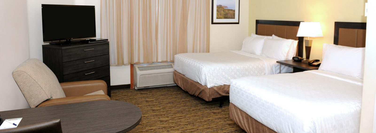 Candlewood Suites Santa Maria room